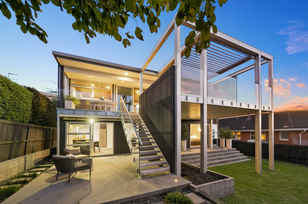 professional exterior painters auckland